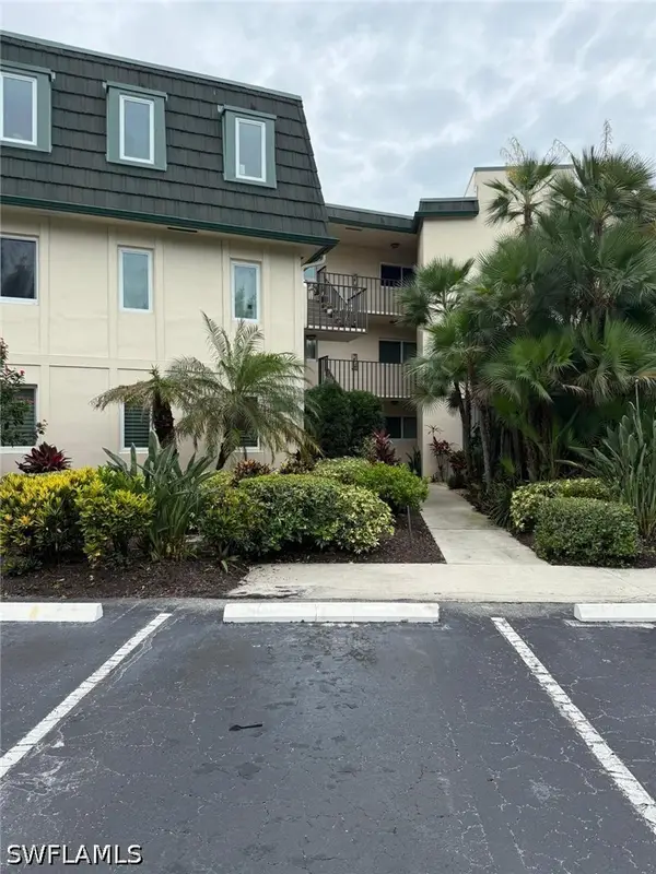 1730 Bald Eagle Drive #A, Naples, FL 34105