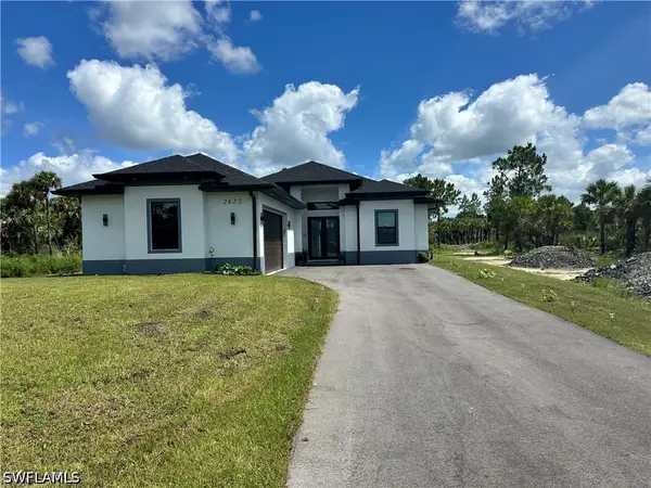 2625 32nd Avenue Se, Naples, FL 34117