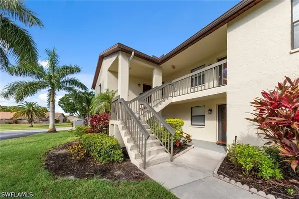 9265 Lake Park Drive #201, Fort Myers, FL 33919