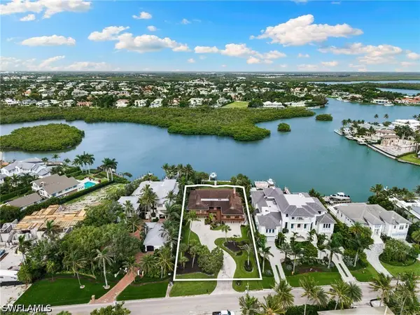 3695 Gordon Drive, Naples, FL 34102
