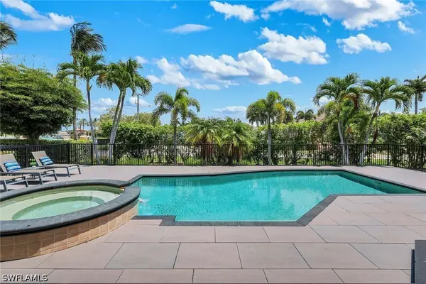 1578 S Barfield Court, Marco Island, FL 34145