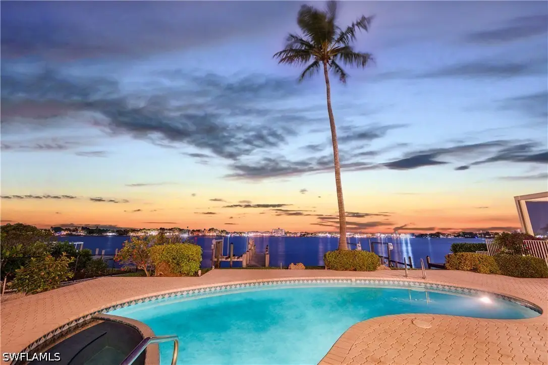 1535 Dolphin Lane, Naples, FL 34102 - #1