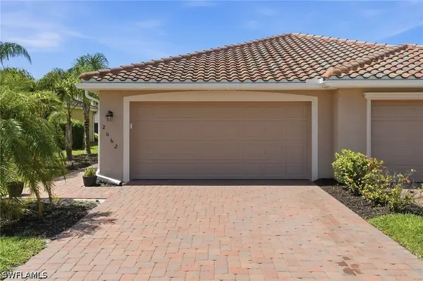 2062 Tamarron Lane, Naples, FL 34120