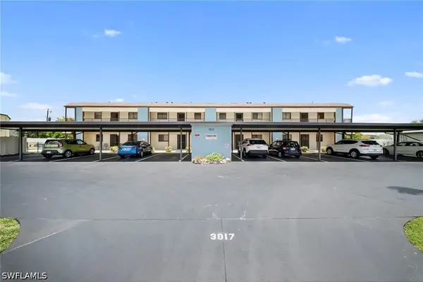 3917 Country Club Boulevard #102, Cape Coral, FL 33904