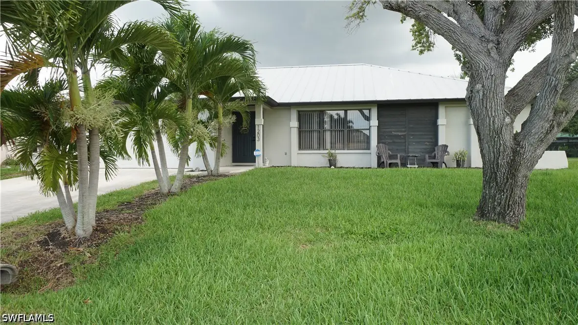 1203 SE 33rd Street, Cape Coral, FL 33904 - #1