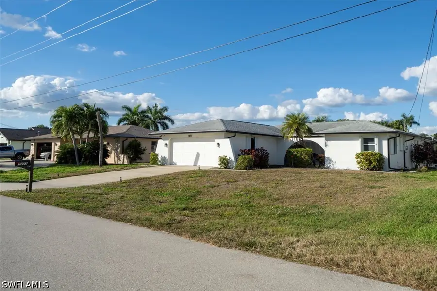 1433 SE 28th Terrace, Cape Coral, FL 33904 - #2