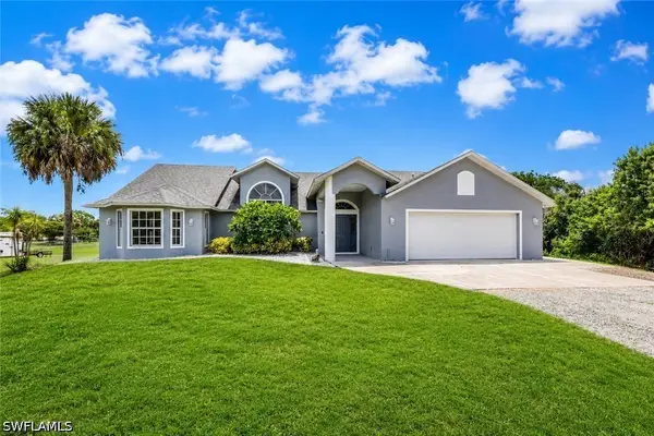 1330 11th Street Sw, Naples, FL 34117