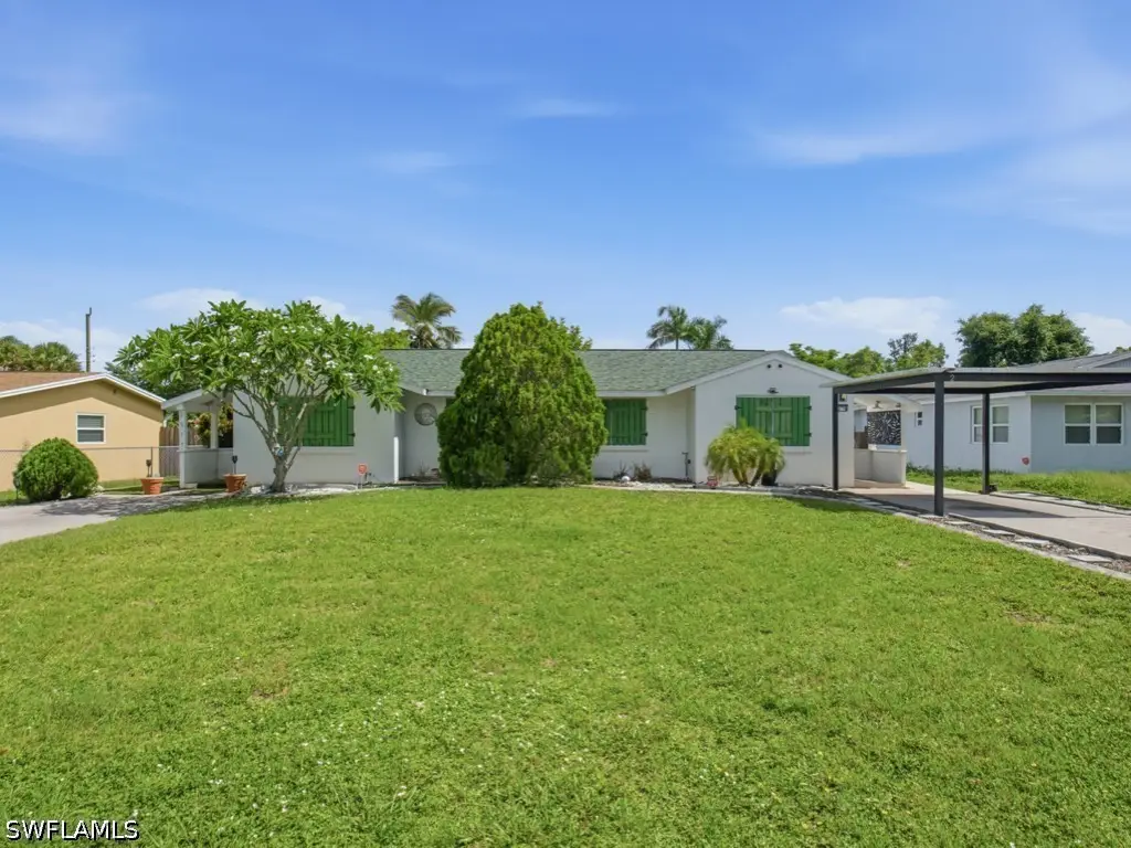 3577 Hibiscus Avenue, Naples, FL 34104 - #1
