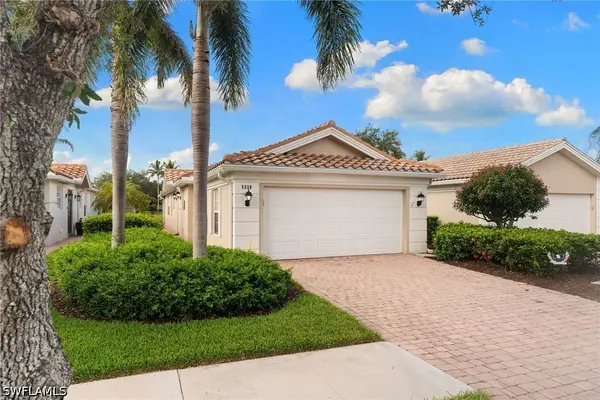 5338 Guadeloupe Way, Naples, FL 34119
