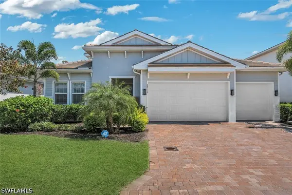 28113 Captiva Shell Loop, Bonita Springs, FL 34135