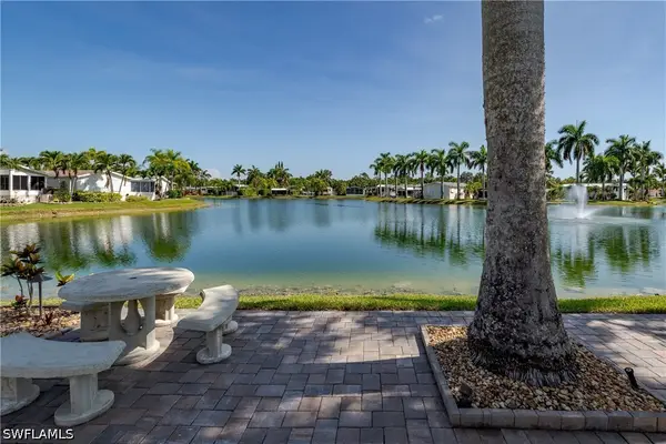 1146 Silver Lakes Boulevard, Naples, FL 34114