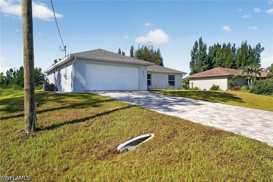 3211 43rd Street Sw, Lehigh Acres, FL 33976 - #3