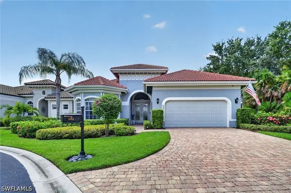 6062 Divot Court, Naples, FL 34113
