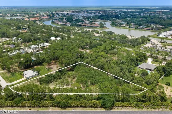 25693 Moriah Lane, Bonita Springs, FL 34135