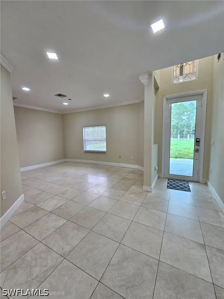 41 33rd Avenue Ne, Naples, FL 34120 - #2