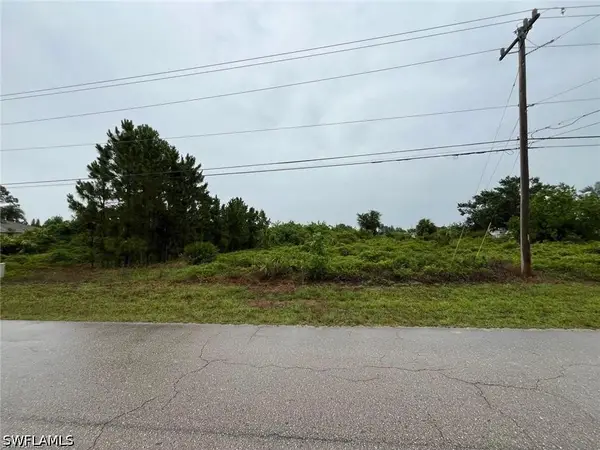 731 Bently Street E, Lehigh Acres, FL 33974