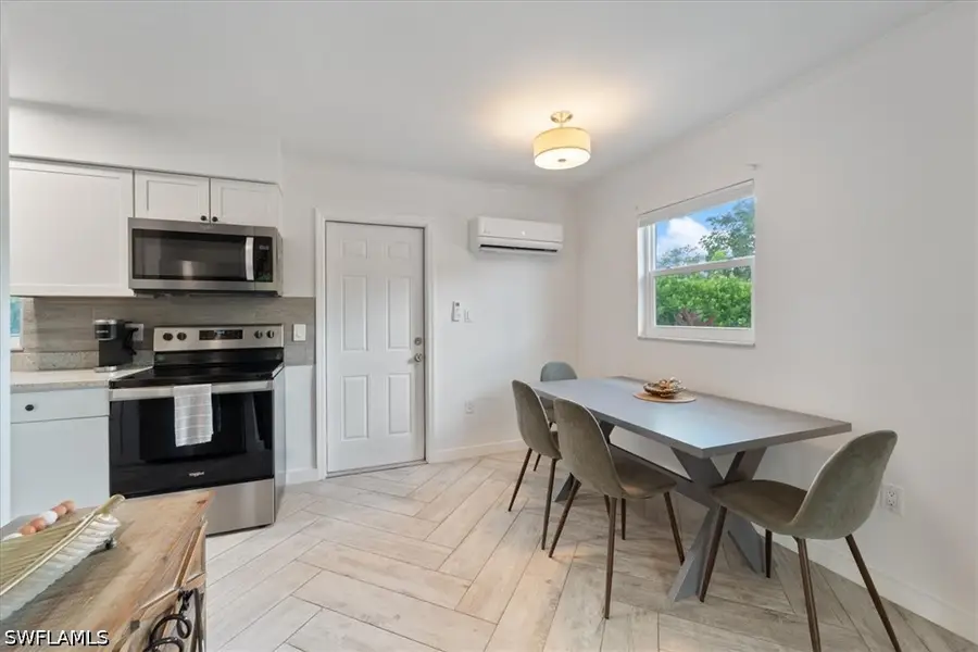 3365 Estey Avenue, Naples, FL 34104 - #3