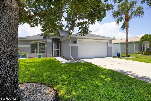 15633 Beachcomber Avenue, Fort Myers, FL 33908