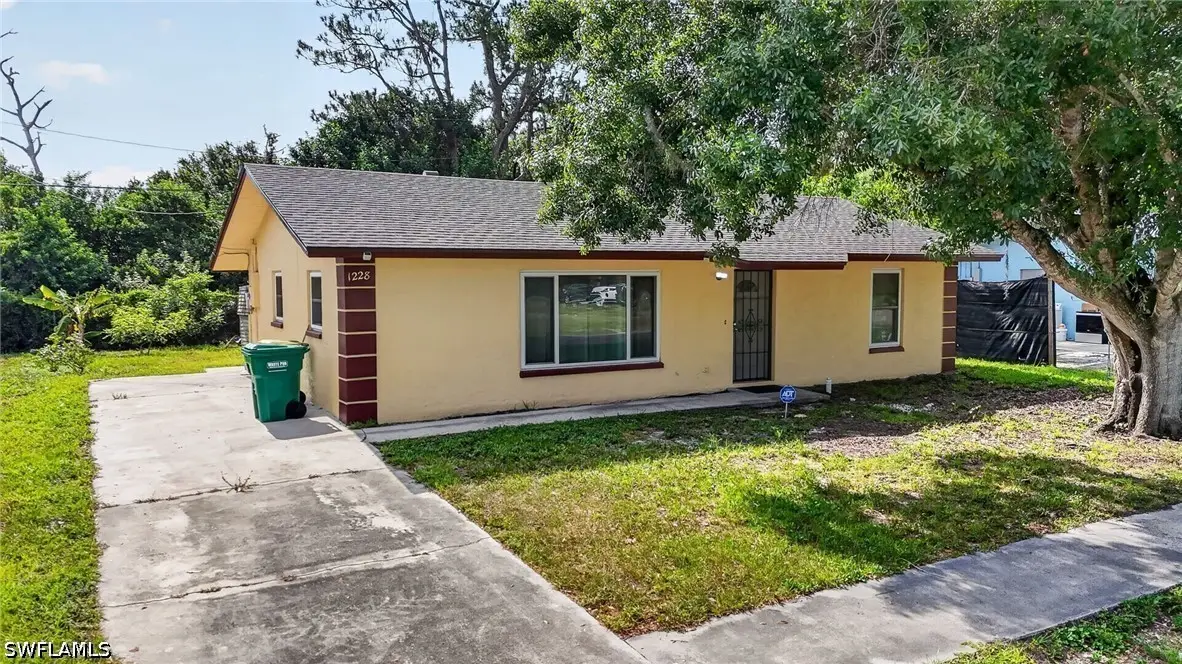 1228 N 18th Street, Immokalee, FL 34142 - #1