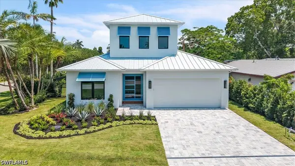1009 29th Avenue N, Naples, FL 34103