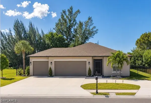 216 El Dorado Boulevard S, Cape Coral, FL 33991