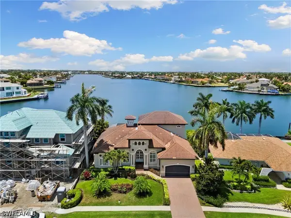 1056 Fieldstone Drive, Marco Island, FL 34145