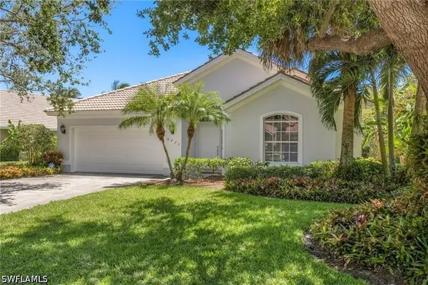 6773 Southern Oak Court, Naples, FL 34109