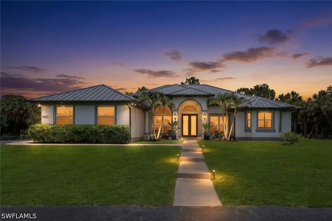 1160 13th Street Sw, Naples, FL 34117 - #1