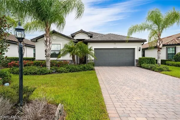 19825 The Place Boulevard, Estero, FL 33928