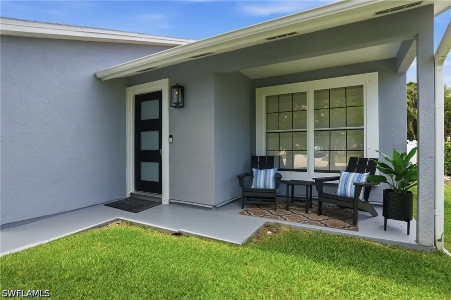 764 94th Avenue N, Naples, FL 34108 - #2