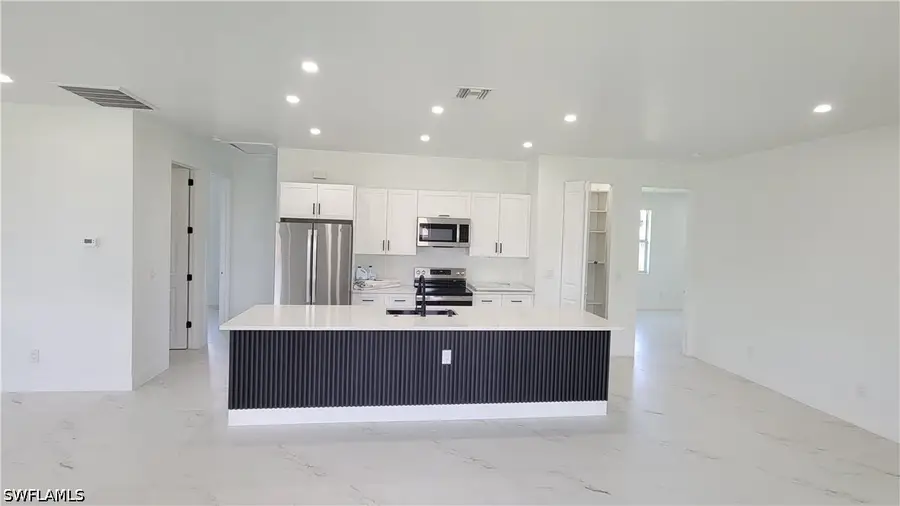 3504 41st Street Sw, Lehigh Acres, FL 33976 - #2