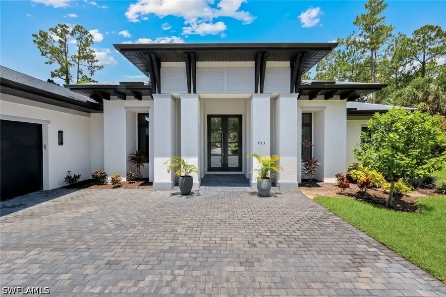 933 11th Street Sw, Naples, FL 34117 - #3