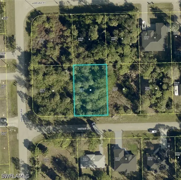 3852 Huntley Street, Fort Myers, FL 33905