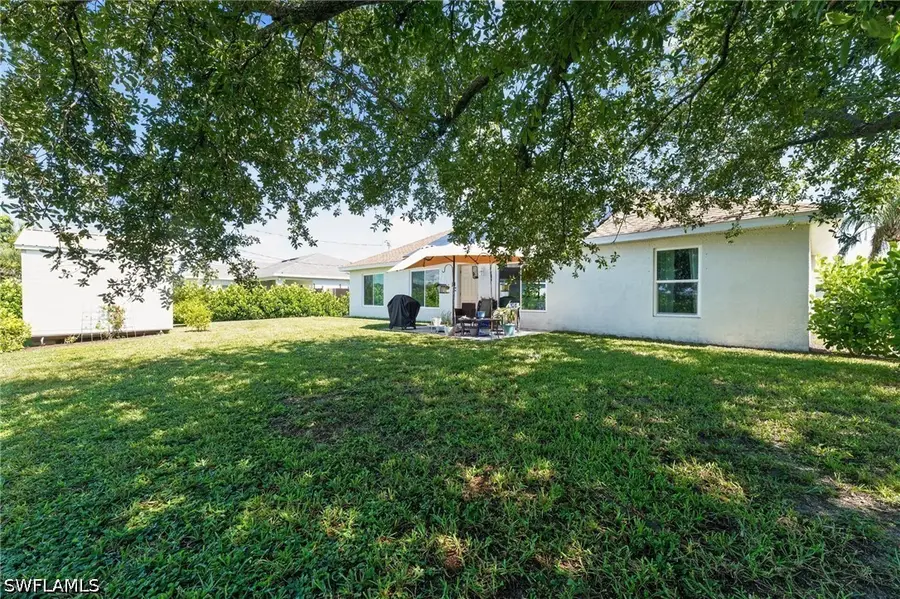 2206 NE 24th Terrace, Cape Coral, FL 33909 - #2