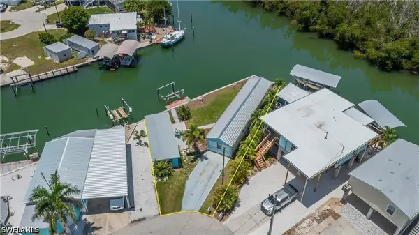 3965 Phoenix Drive, St James City, FL 33956