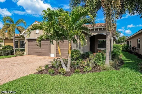 3224 Pacific Drive, Naples, FL 34119