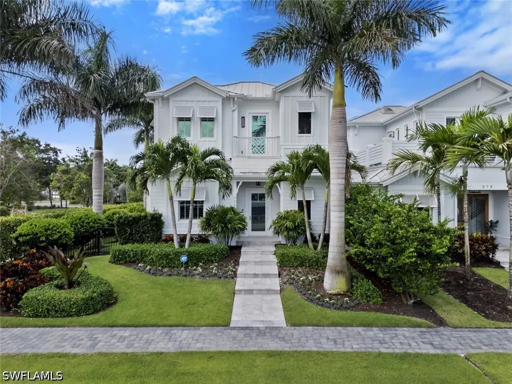 888 10th Avenue S, Naples, FL 34102 - #1