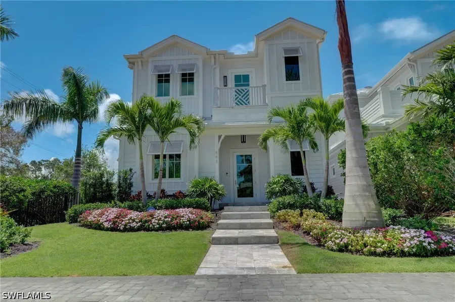 888 10th Avenue S, Naples, FL 34102 - #2