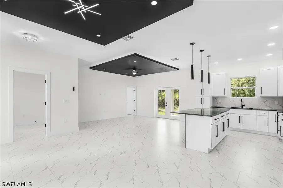 4204 E 24th Street, Alva, FL 33920 - #2