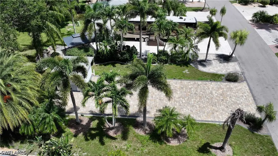 10067 Parkwood Drive, Fort Myers, FL 33905 - #3