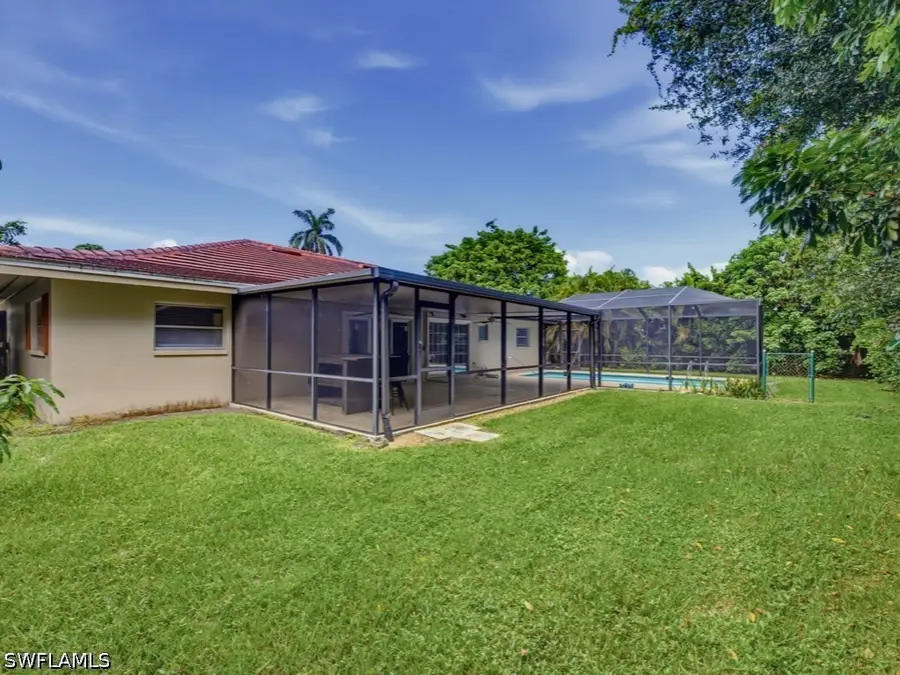 667 Park Shore Drive, Naples, FL 34103 - #2