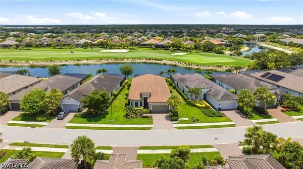 9392 Terresina Drive, Naples, FL 34119
