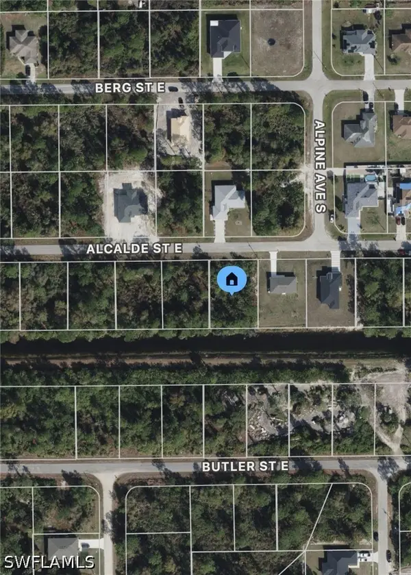 928 Alcalde Street E, Lehigh Acres, FL 33974