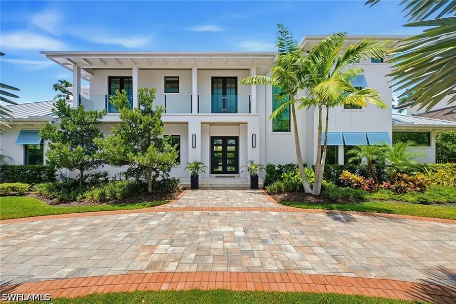 692 Banyan Boulevard, Naples, FL 34102 - #2