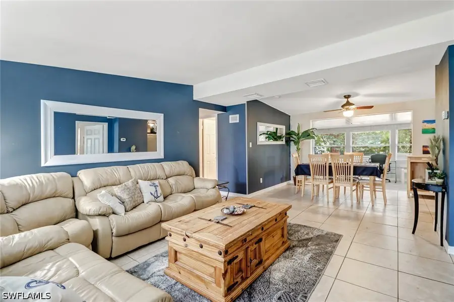 2140 Harbor Lane, Naples, FL 34104 - #3
