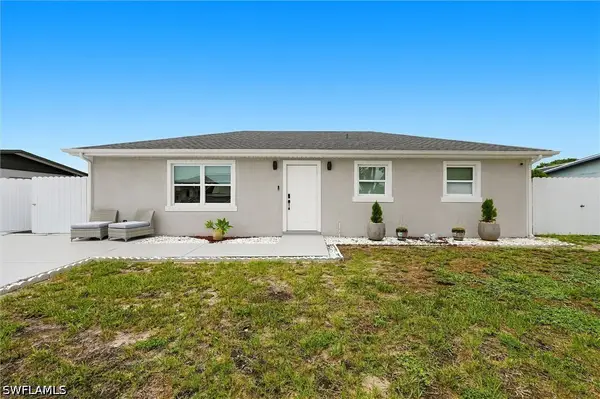 1776 Glenway Court, Fort Myers, FL 33916