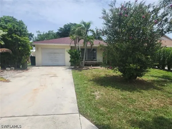 804 92nd Avenue N, Naples, FL 34108