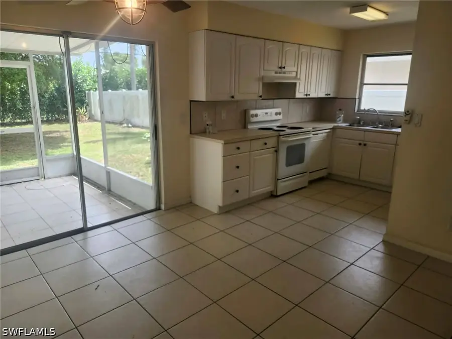 804 92nd Avenue N, Naples, FL 34108 - #2