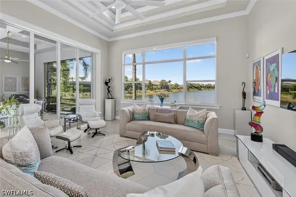6387 Warwick Avenue, Naples, FL 34113