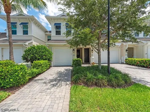 6960 Avalon Circle #803, Naples, FL 34112